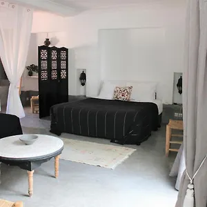 https://riad-el-ouarda.marrakeshhotelsmorocco.com