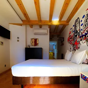 House Petit Lusa Pensjonat Lizbona